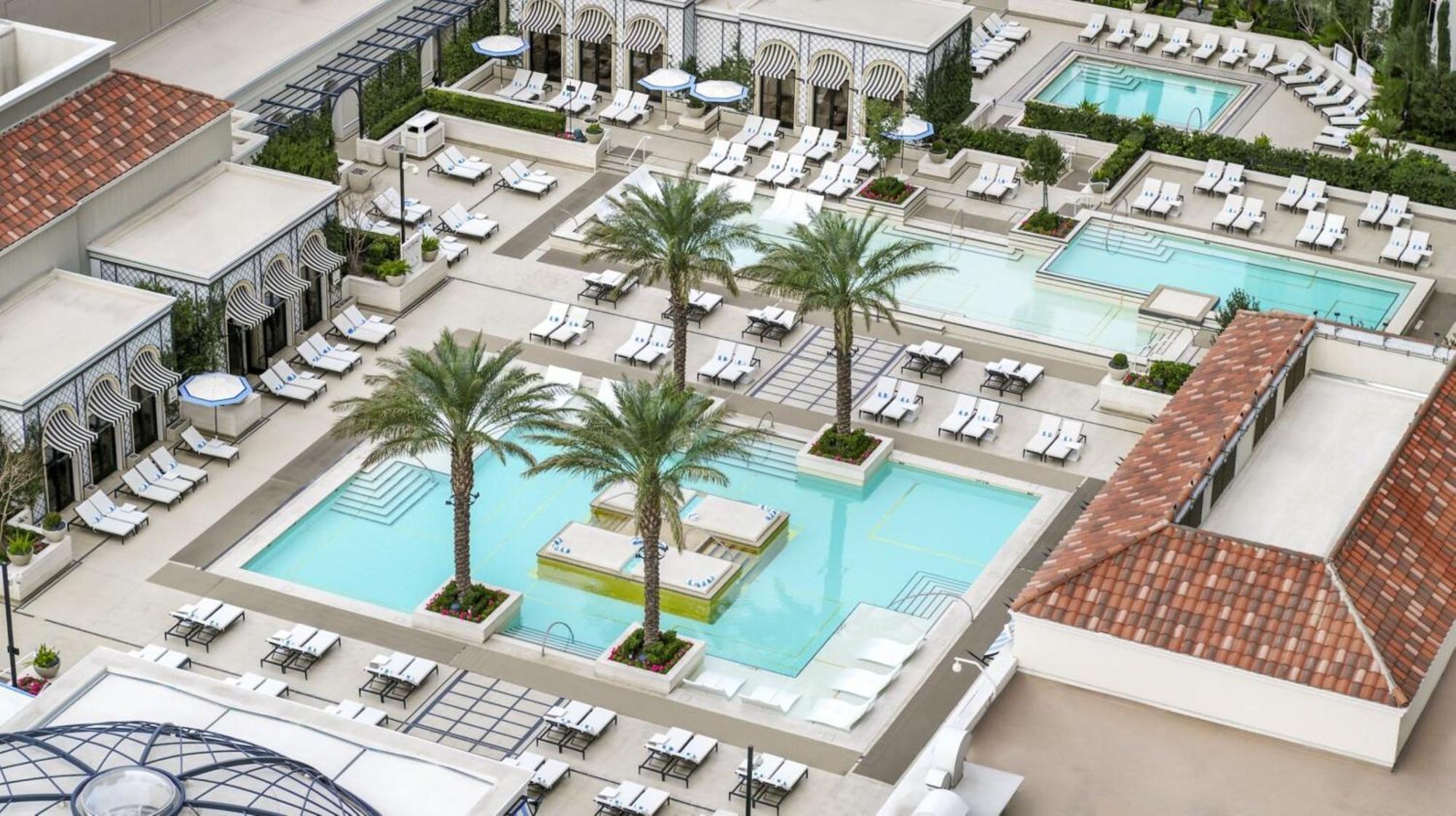 The Venetian Resort Las Vegas Esterno foto The resort's pool